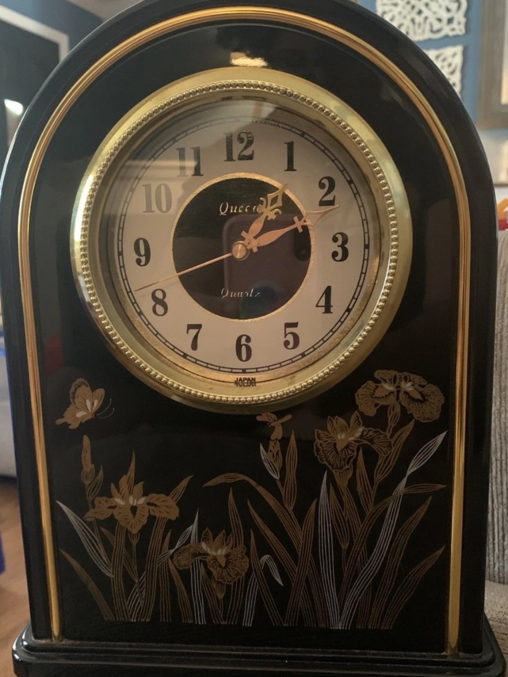 Yamanaka Mantel Clock round top floral design goldtone Vintage Japan Works